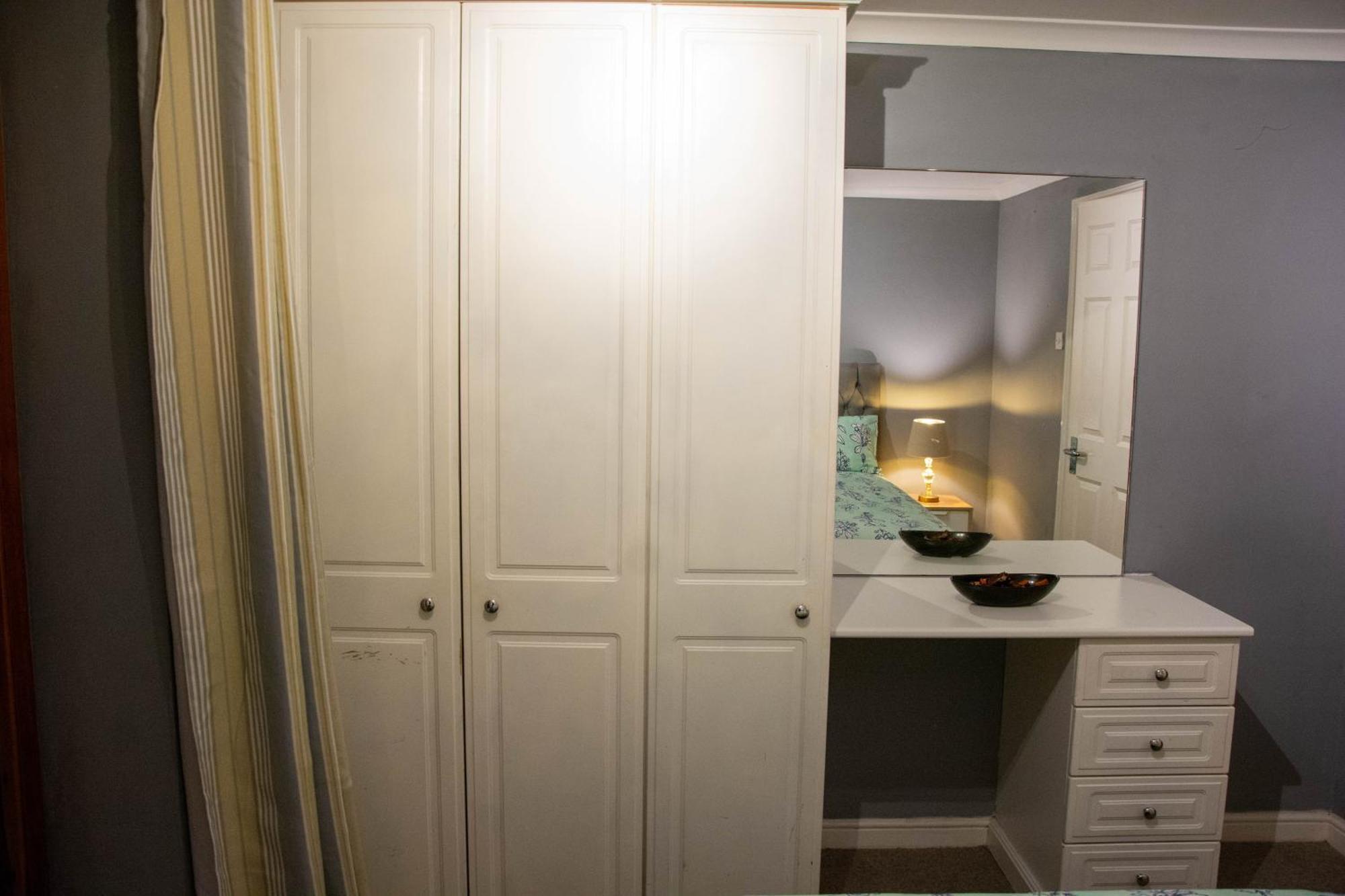 Meridian Stays Canary Wharf Close To Excel And O2 London Bagian luar foto